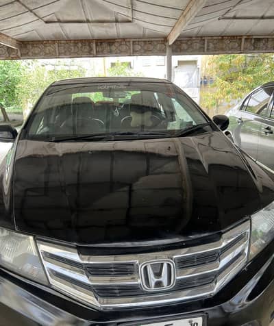 Honda City 2010 Model In Black Colour Lahore Number