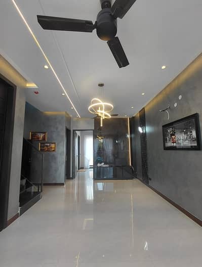 3 Bed Room House Available For Sale
