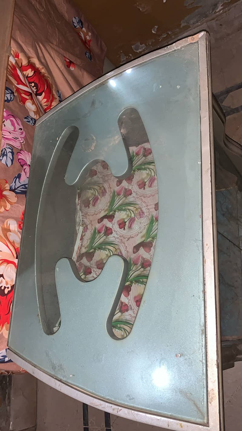 TV table 1
