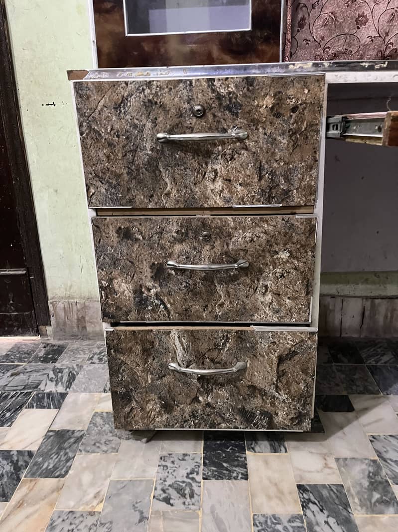 Best Computer /office Table 3