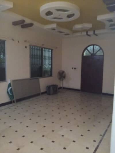 Gulshan  400 Syds Separate Ground floor Portion For Rent