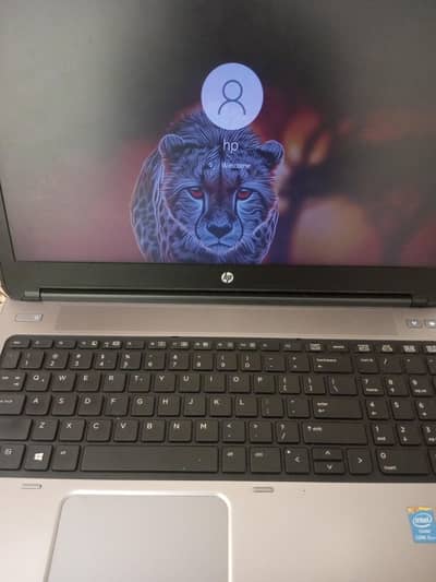 hp laptop cori5 4th gen