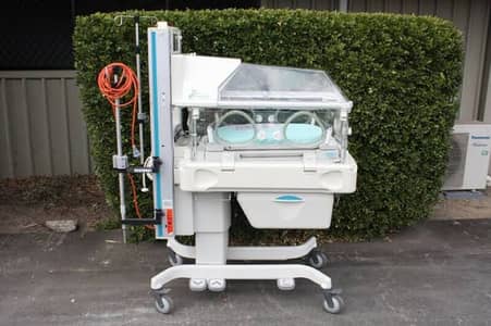 Baby Care Unit, Oxygen Incubator,NICU Baby Incubator, Infant Warmers,