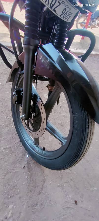 Suzuki GR-150 Fiber front Madgat/Fender available for fitting/delivery