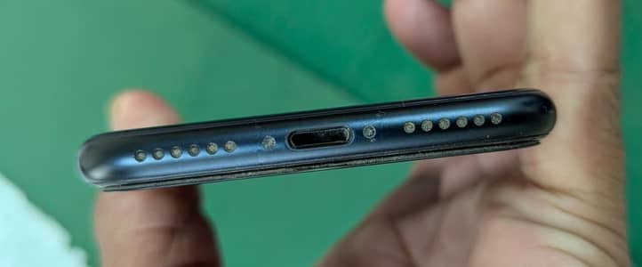 iPhone SE 2022 JV