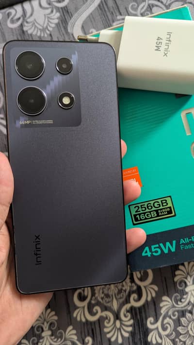 infinix note 30 8+8 256 condition 10.9 total saman h argant 3408698704