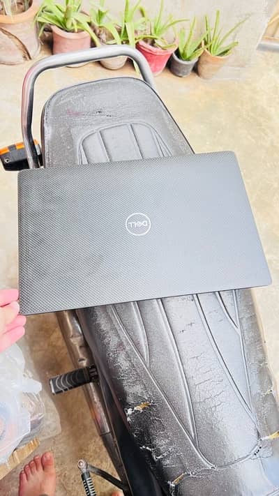 dell latitude 7400