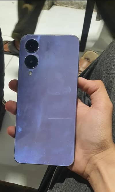vivo y17s with box 6,128