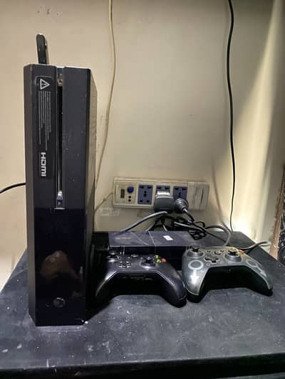 X box one 500 gb