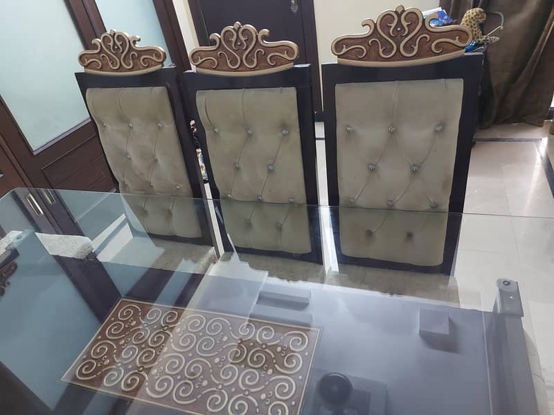 Dining Table with chairs 1