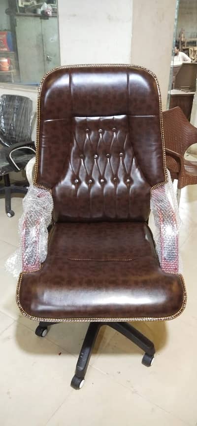 REVOLIVNG CHAIRS || CHAIRS || GAMING CHAIRS || SOFAS CHAIRS || OFFICE