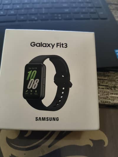 Galaxy Fit 3 just box open