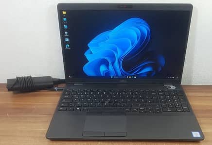Dell Latitude 5501 15.6" Notebook - Intel Core i7-9850H - 16GB/256 GB