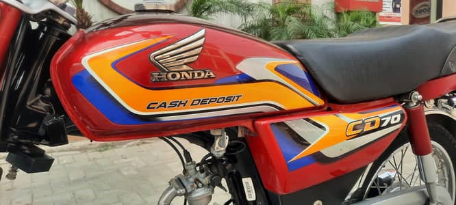 HONDA CD 70 2024/25 URGENT SALE Genuine CONDITION