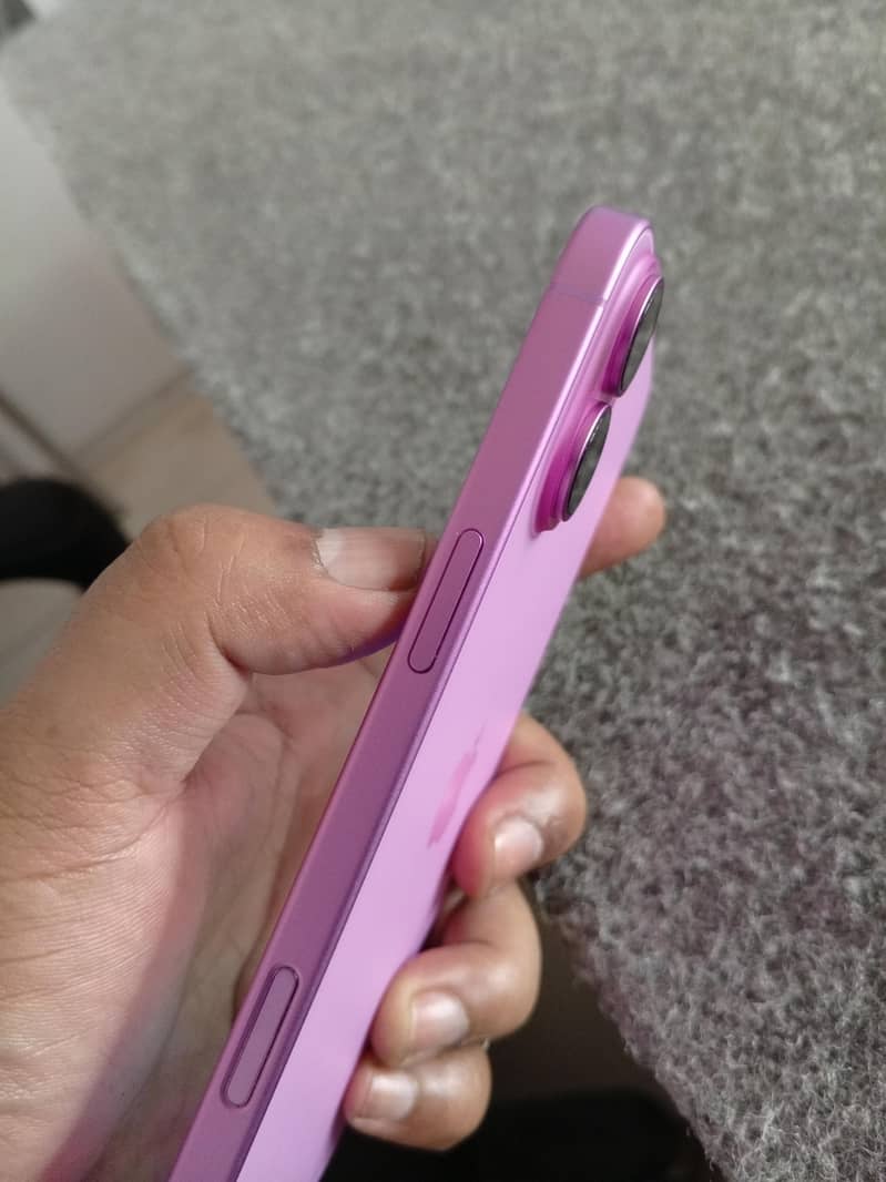 iphone 16 plus 2