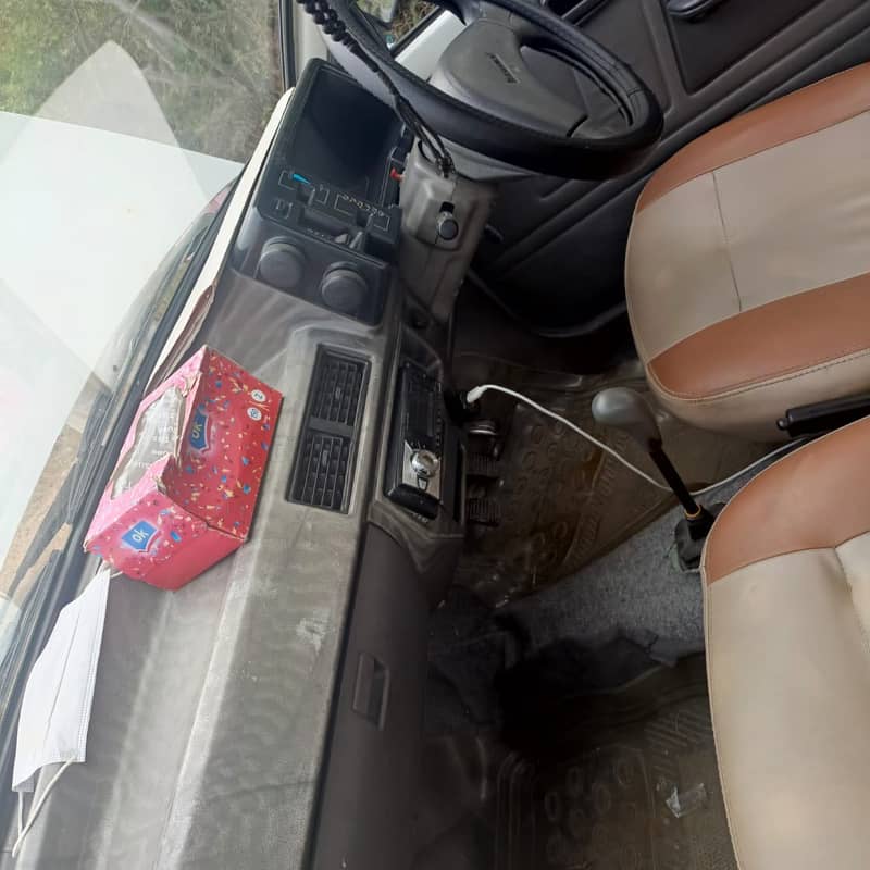 Mehran 2009 model 5