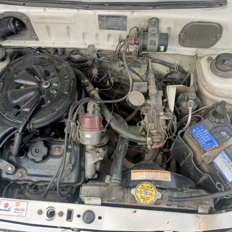 Mehran 2009 model 12