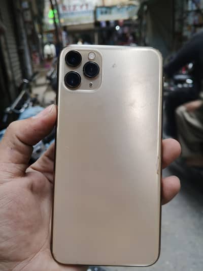 Apple iPhone 11