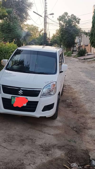 wagon r vxl 1st onwer brand new total genuine