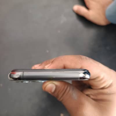 I phone 11 pro