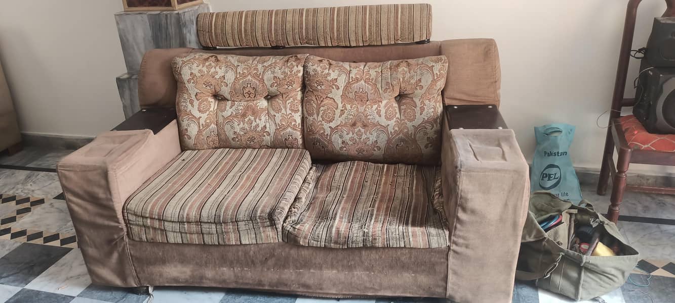 6 seeter sofa 1