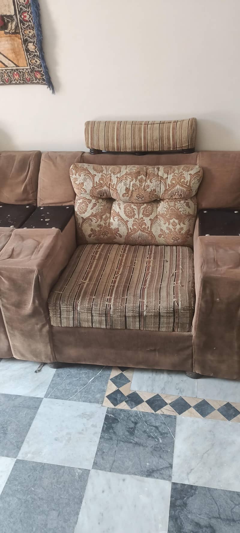 6 seeter sofa 4