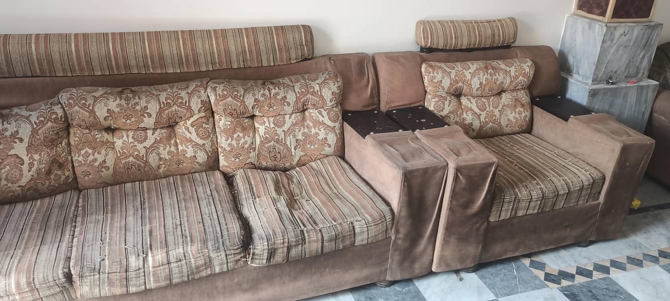 6 seeter sofa 6