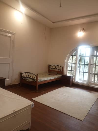 I-8-3 Fully Furnished First floor available for rent