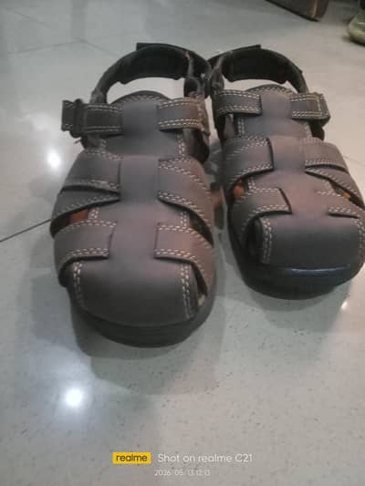 beautiful and good condition sandels