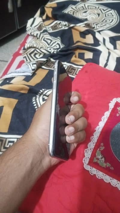 iPhone x 128gb PTA approved