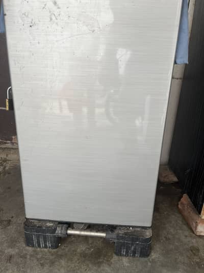 dawlance refrigirator