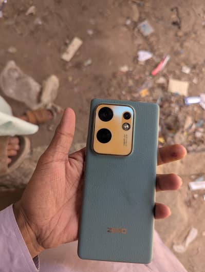 Infinix zero 30