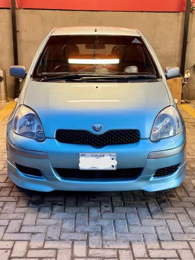 Toyota Vitz 2002