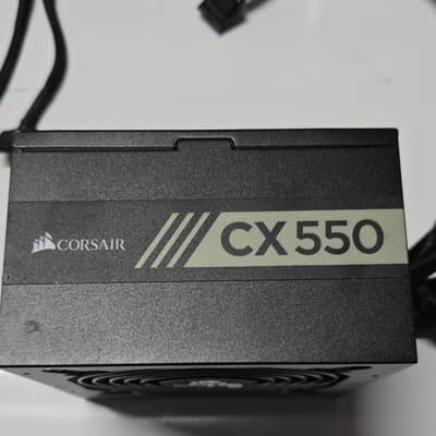 Corsair CX Series CX550 550w power supply.