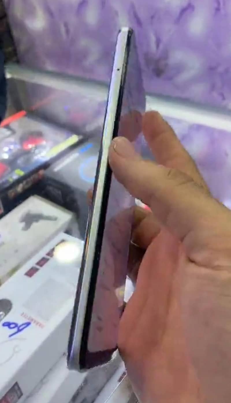 Mobile 1