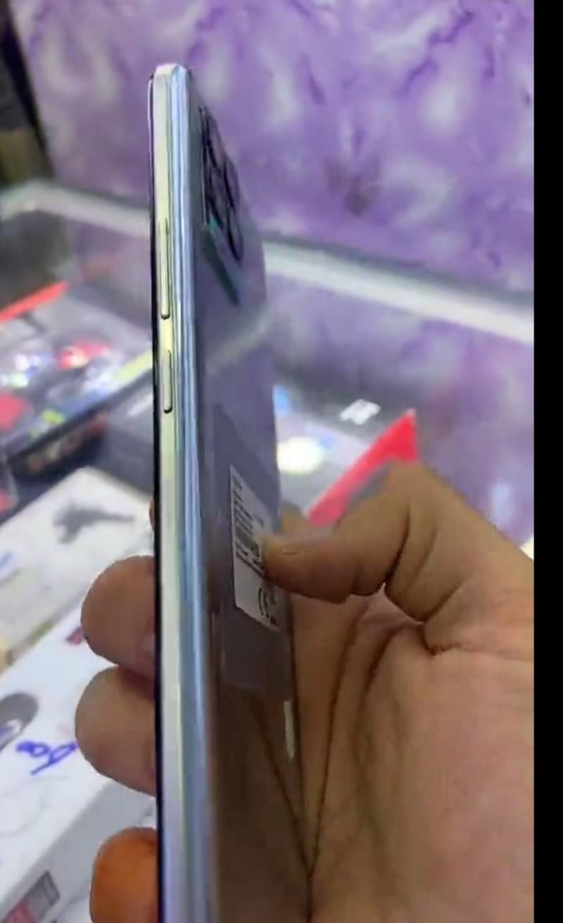 Mobile 3