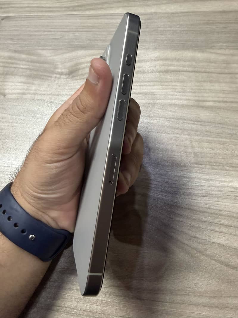 Iphone 15 Pro Max 3