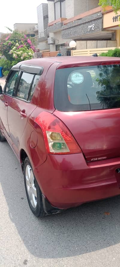 Suzuki Swift 2012