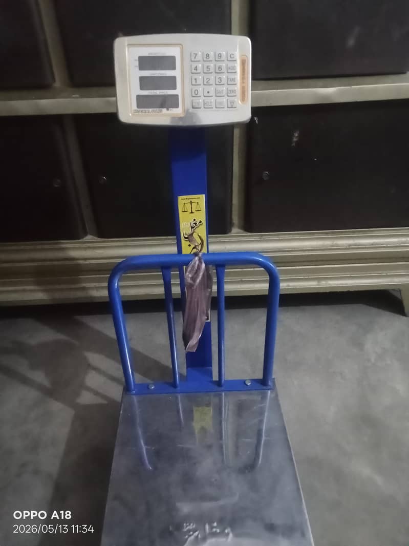 Computer scale 4