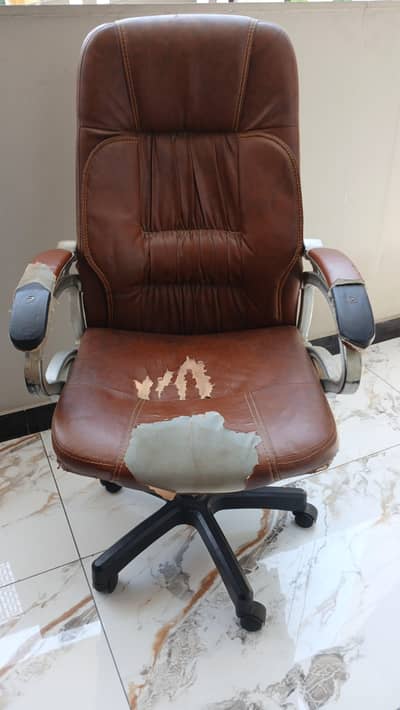 Boss Luxury CEO chair