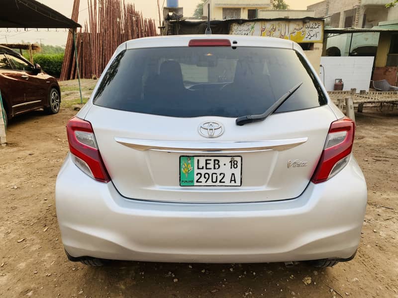 Vitz 2015/2018 3