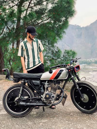 125 for sale ajk muzaffarbad num total changed bike
