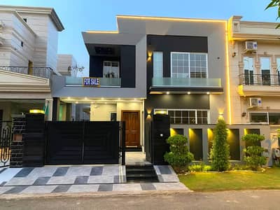 10 Marla Brand New Luxury House For Rent In Sector E Block Bahria Town Lahore