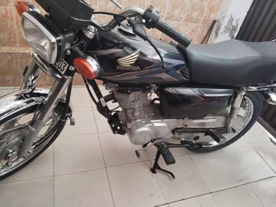 CG 125