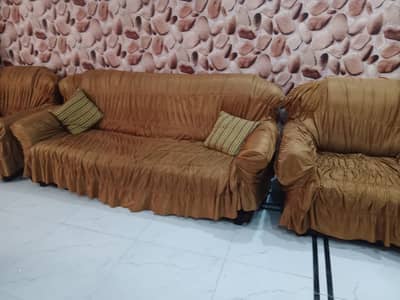Used Sofa dor sale