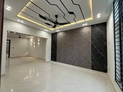 Multi Garden B17 E black 7 Marla Ground Portion Available For Rent B-17 Islamabad