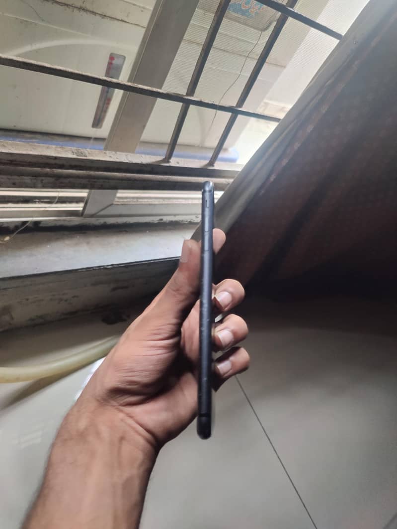 iphone 8 plus 3