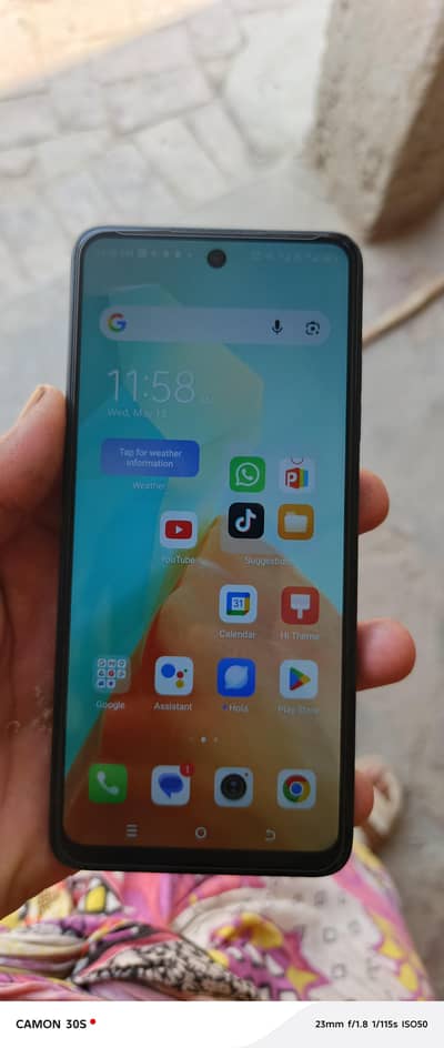 tecno spark 20 ram. 8=128 full lash condition full box