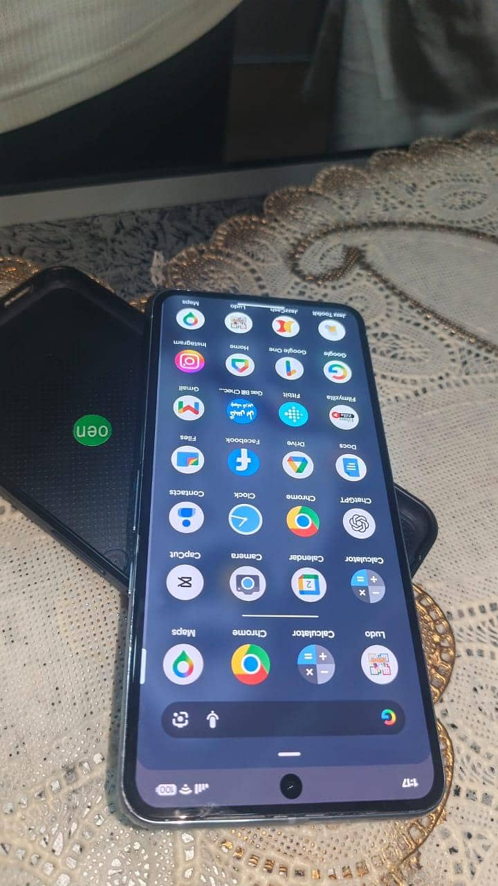 Google pixel 8pro 4