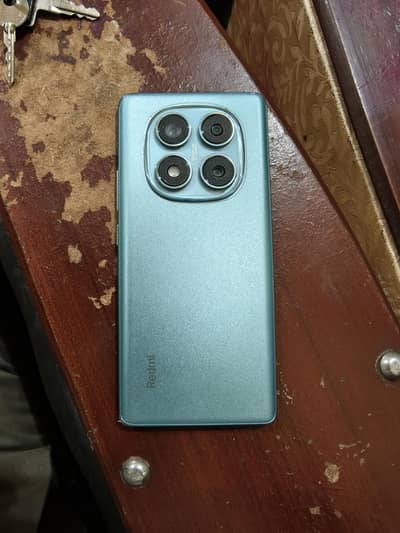 10/10 Redmi Note 14 pro 8 256 8 month warranty remaining